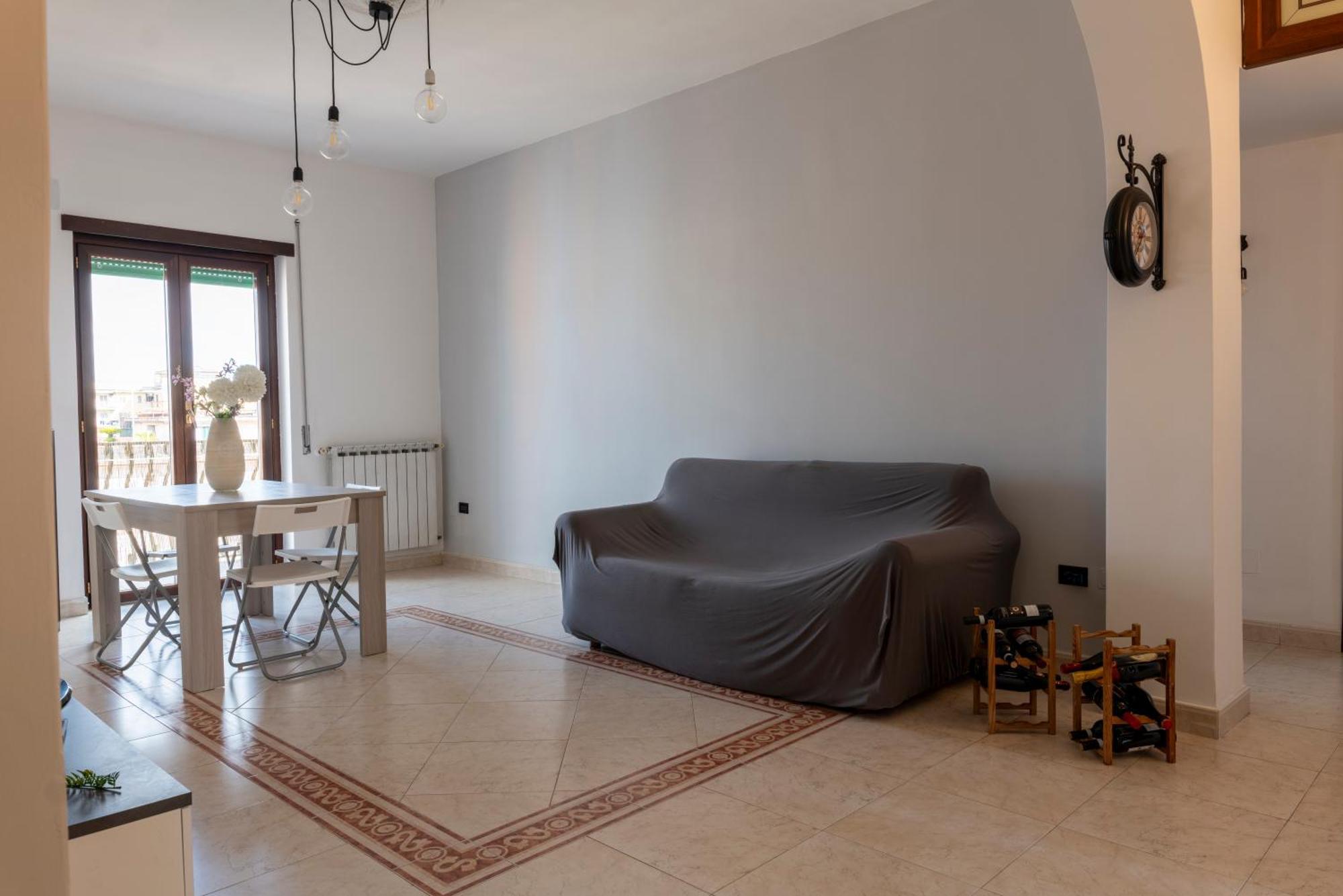 Saba'S House Apartment Naples Exterior photo