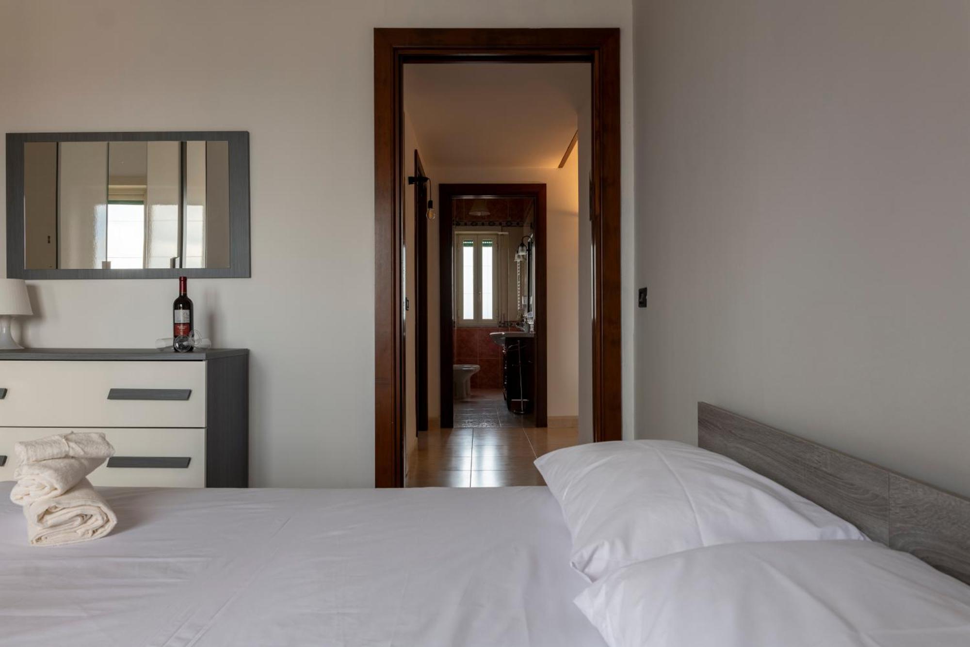 Saba'S House Apartment Naples Exterior photo